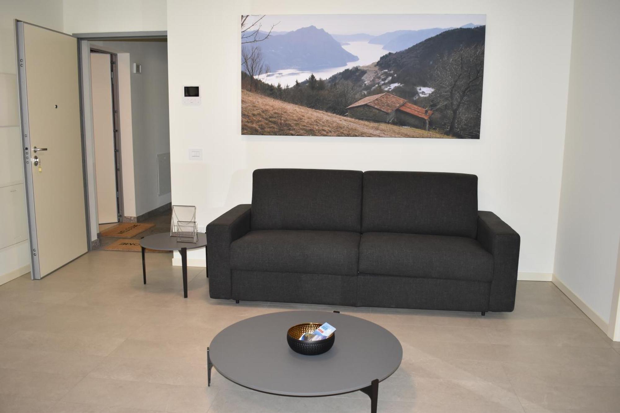 Baia Delle Rose Via Roma 111 Apartment Costa Volpino Exterior photo